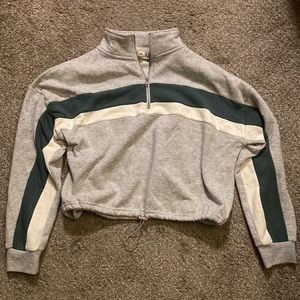 Half Zip-up Sweatshirt